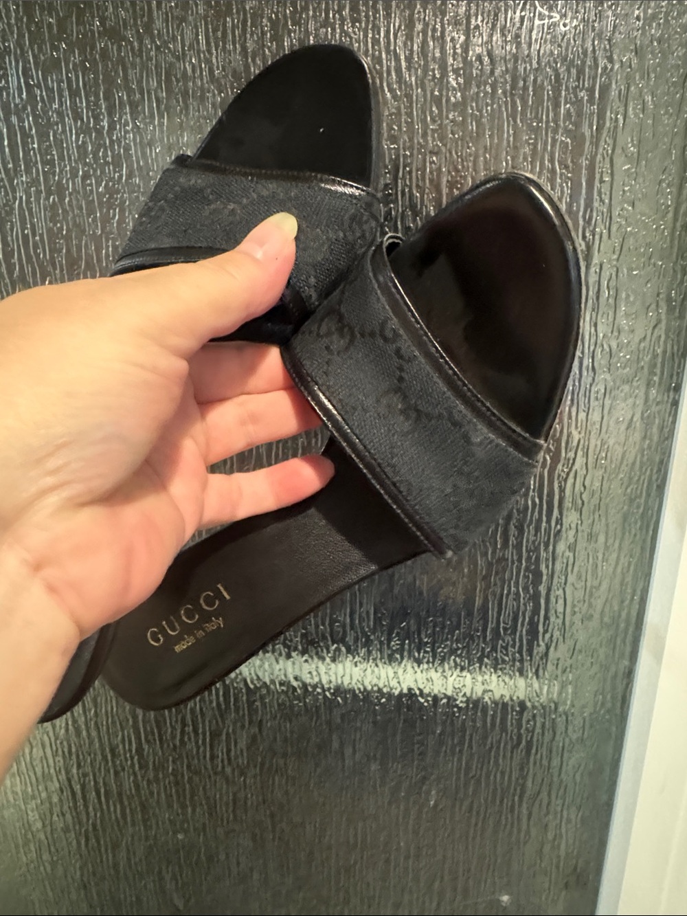 Gucci/Black Fabric GG/Leather/Open-Toe/3” Heels/US 6.5/Vintage/Classy/Timeless!! - Picture 15 of 16